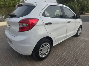 2016 فورد فيجو