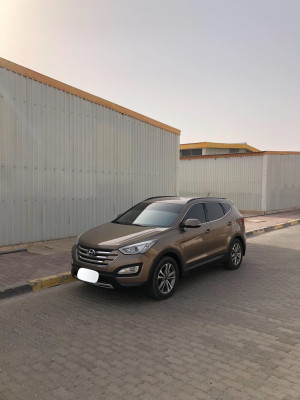 2015 Hyundai Santa Fe in dubai