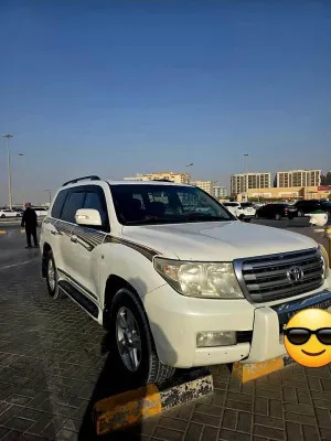 2010 تويوتا لاند كروزر