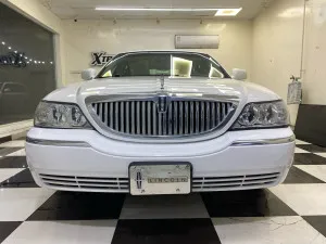 2010 Lincoln Town Car