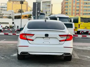 2021 هوندا أكورد