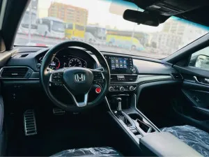 2021 هوندا أكورد