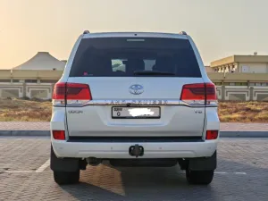 2021 Toyota Land Cruiser