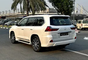 2019 Lexus LX 570
