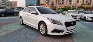 2016 هيونداي سانتا في