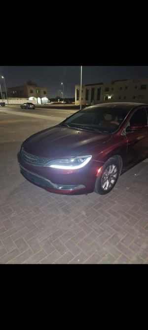 2015 Chrysler 200 in dubai