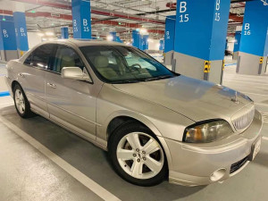 2006 Lincoln LS in dubai