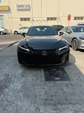 2023 لكزس اي اس