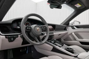 2024 Porsche 911 Carrera