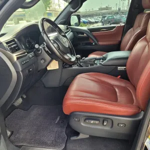 2020 Lexus LX 570
