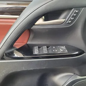 2020 Lexus LX 570