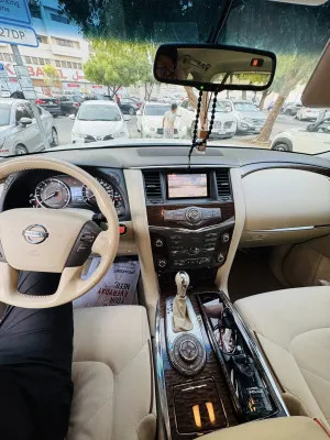 2015 نيسان باترول 