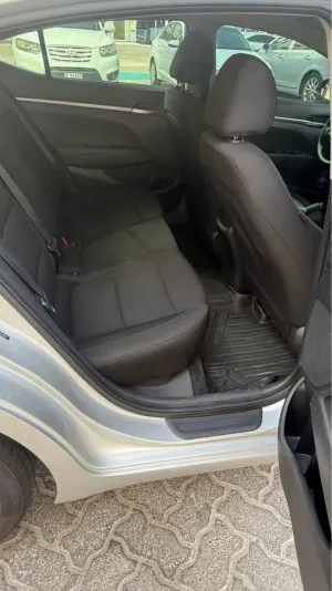 2019 هيونداي النترا