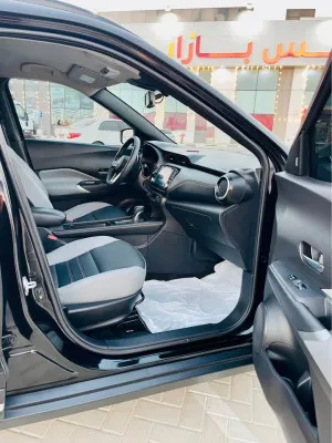 2023 Nissan KICKS