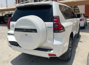 2023 Toyota Prado