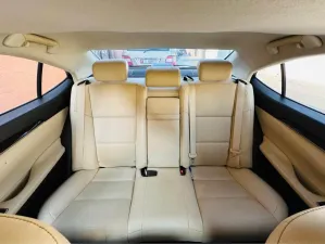 2017 Lexus ES