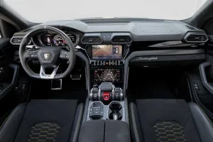 2021 لامبورجيني اوروس
