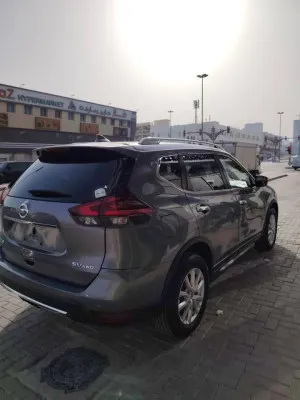 2019 نيسان روج
