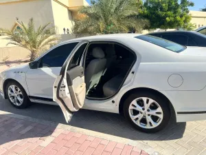 2012 فورد فيجن