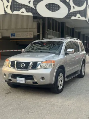 2010 نيسان آرمادا in dubai
