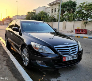 2009 Hyundai Genesis in dubai