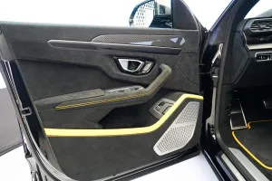 2024 Lamborghini URUS