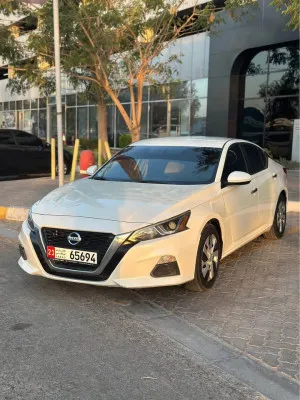 2019 Nissan Altima in dubai