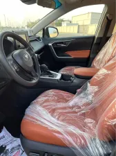 2020 تويوتا راف ٤