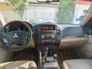 2009 Mitsubishi Pajero