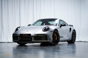 2021 Porsche 911 Carrera in dubai