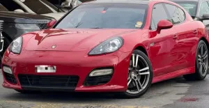2012 Porsche Panamera in dubai