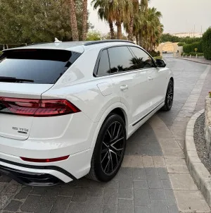 2020 Audi Q8