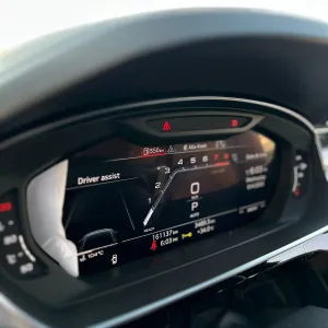 2020 اودي اس ٨