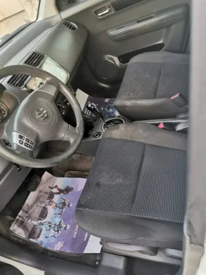 2011 Suzuki Swift