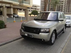 2012 لاند روفر رينج روفر in dubai