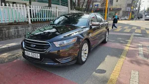 2014 Ford Taurus