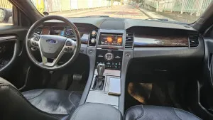 2014 Ford Taurus