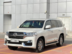 2011 Toyota Land Cruiser