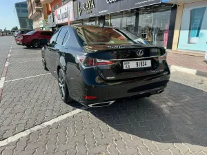 2017 لكزس GS - جي اس