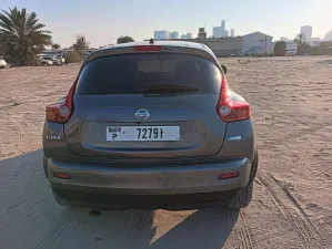 2013 نيسان جوك