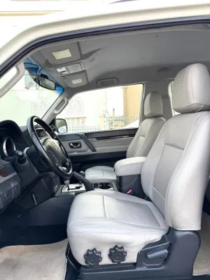 2011 Mitsubishi Pajero
