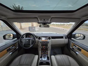 2015 Land Rover LR4