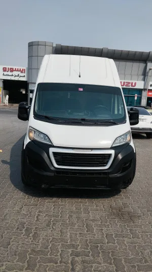 2020 Peugeot Boxer in dubai
