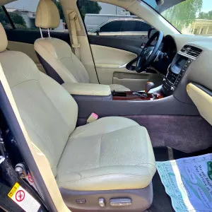 2013 Lexus IS