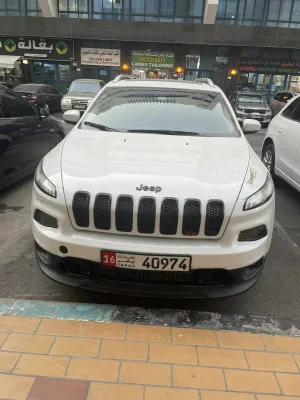 2018 Jeep Cherokee in dubai