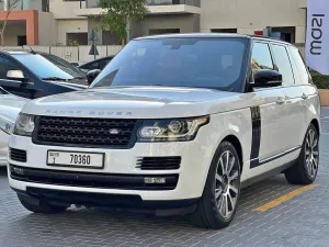 2016 Land Rover Range Rover in dubai