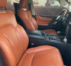 2017 Lexus LX 570