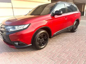 2016 Mitsubishi Outlander in dubai