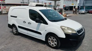 2017 Peugeot Partner in dubai