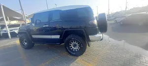 2012 تويوتا أف جي كروزر